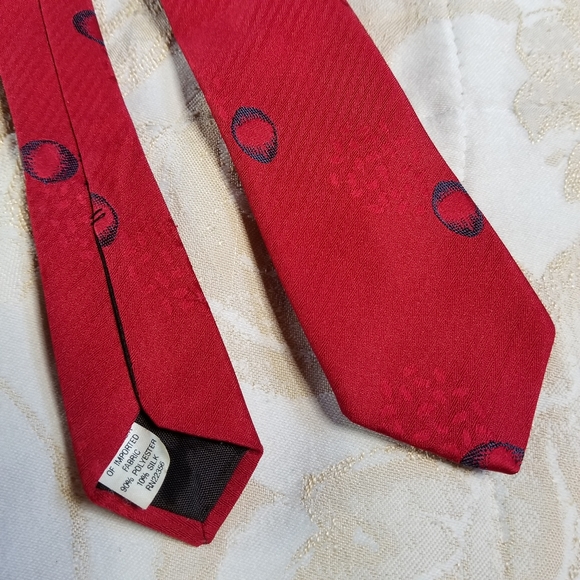 🌹3/$15🌹 Vintage 80s Silk Blend Red Tie - Picture 2 of 5